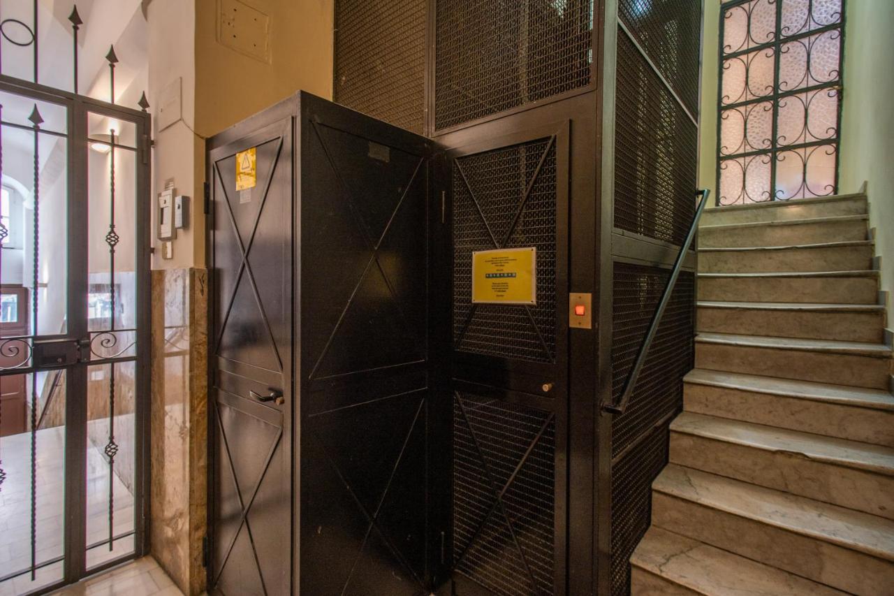 Apartamento Fresh House Cavour Roma Exterior foto