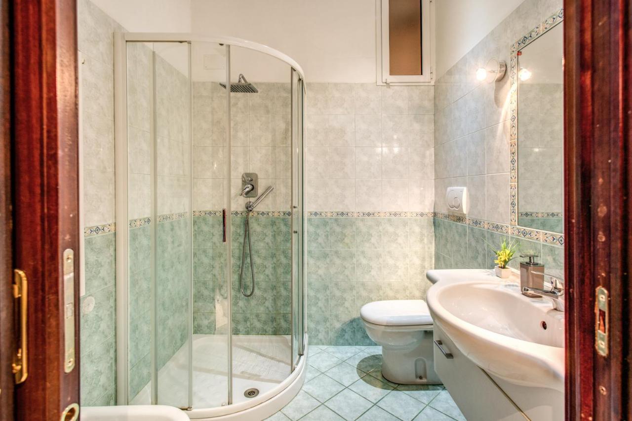 Apartamento Fresh House Cavour Roma Exterior foto